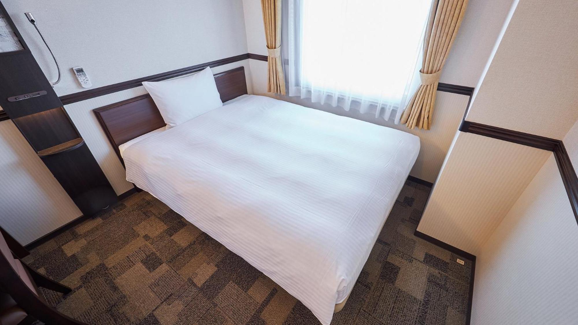 Toyoko Inn Tokyo Eki Yaesu Kita Guchi الغرفة الصورة