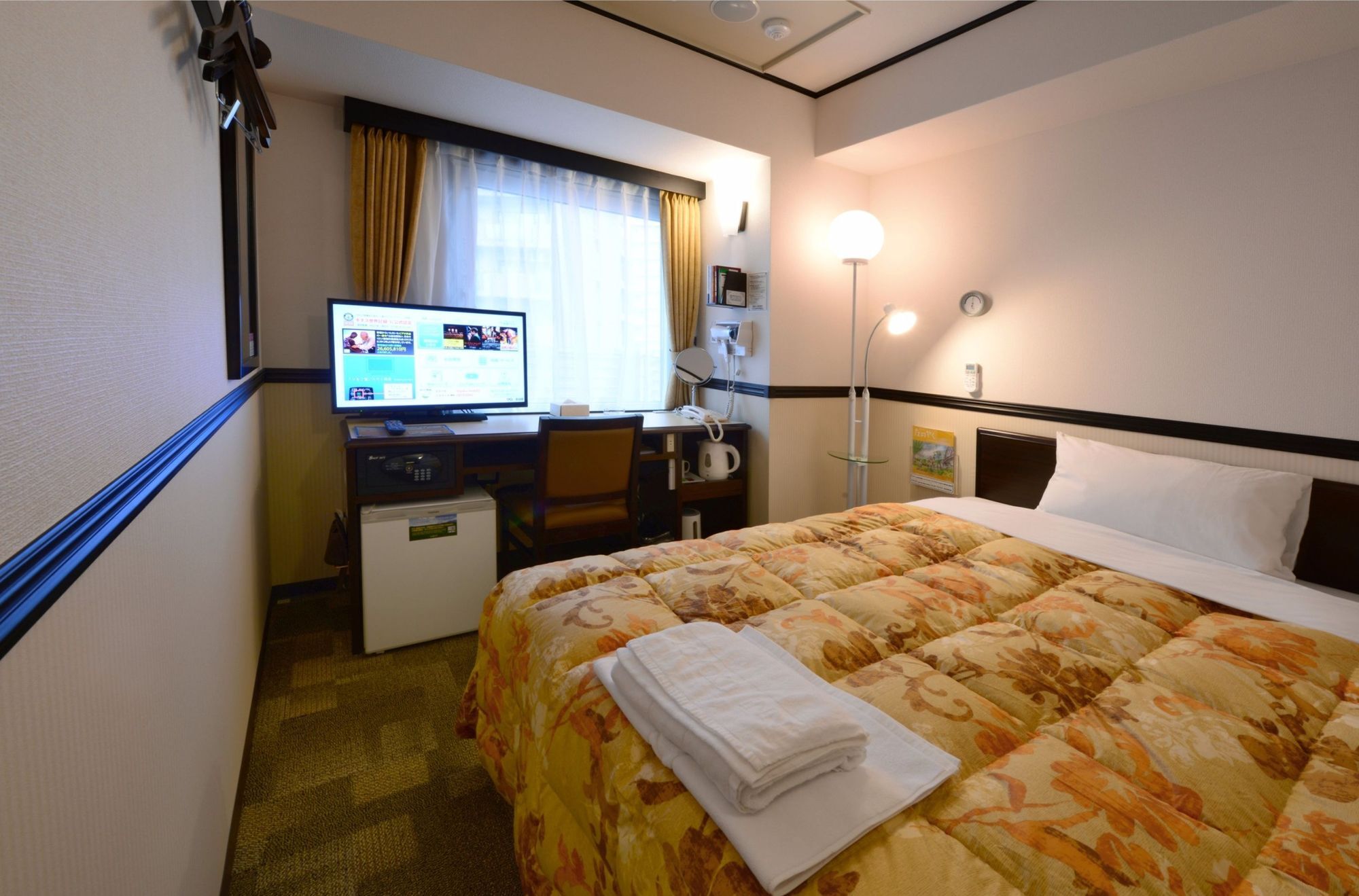 Toyoko Inn Tokyo Eki Yaesu Kita Guchi المظهر الخارجي الصورة